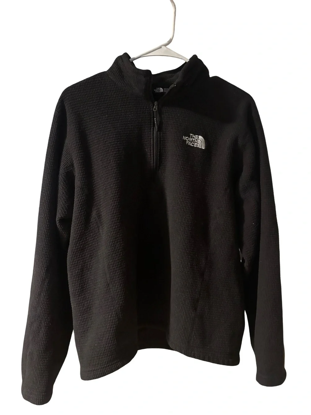 The North Face Men’s Black Textured  Gorpcore Quarter-Zip Pullover Sweater Mediu